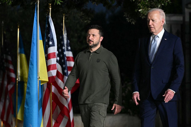 Biden and Harris to meet with Zelensky at White House 