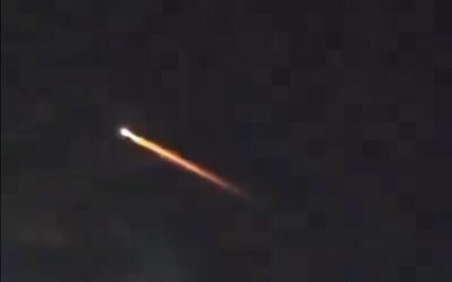 Israel says it shoots down ballistic missile fired from Yemen –  VIDEO 