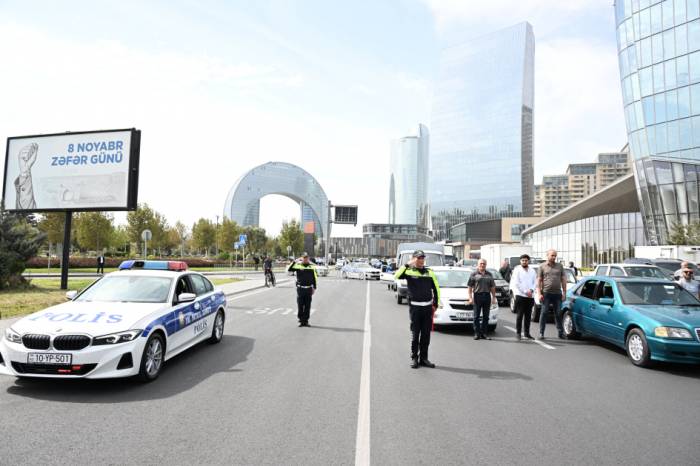 Azerbaijan observes nationwide moment of silence to pay respect to martyrs