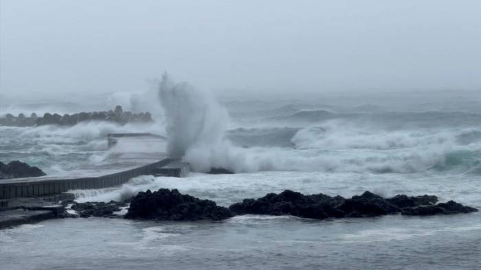 Japan braces for two typhoons 