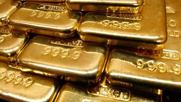 Gold prices near record high over a possible US Fed rate cut