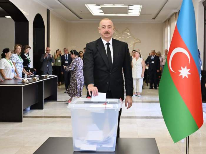 Azerbaijani president and first lady vote in snap parliamentary elections 
