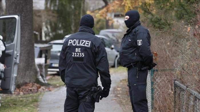 German police detain suspect over plot to attack soldiers 