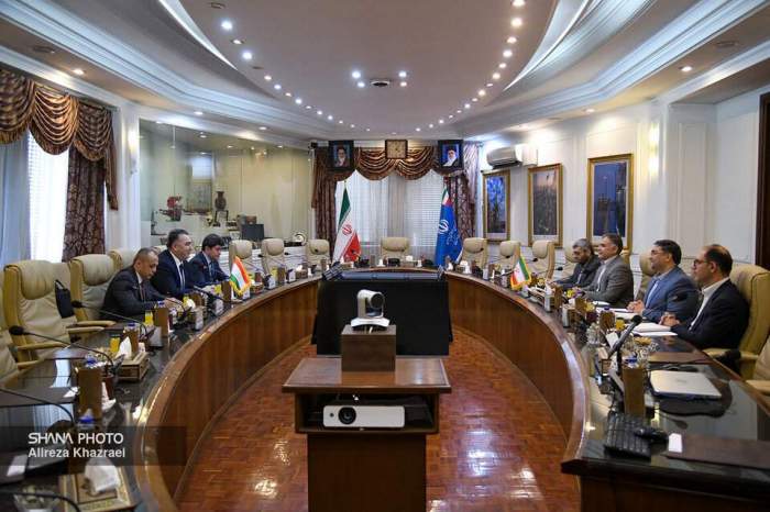Iran and Tajikistan emphasize strengthening energy collaboration 