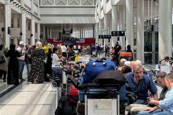 Lebanon prohibits use of pagers, walkie-talkies on flights 