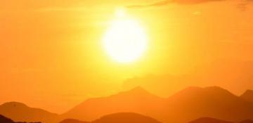 UN calls for global ‘red alert’ as August temperatures break records 