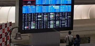 Asian shares mixed, yen rises ahead of US jobs data 