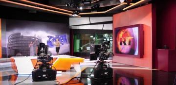 Russia plans to restrict US media in retaliation for RT controversy 