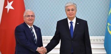 Kazakh president receives Turkish defense minister in Astana 
