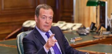 Medvedev threatens devastating strike on Kyiv over possible western missile use