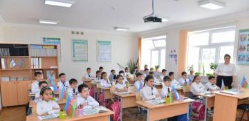 Azerbaijan welcomes new school year with record enrollment 