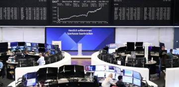 European stocks rise ahead of key US economic data