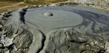 Volcano erupts in Azerbaijan 