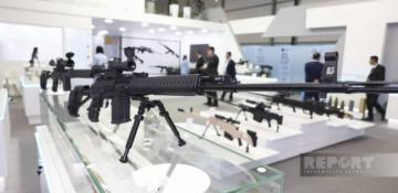 Azerbaijan showcases 3 new domestic machine guns at ADEX exhibition 