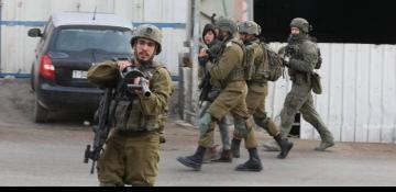 Israeli soldiers abduct two Palestinians in Bethlehem