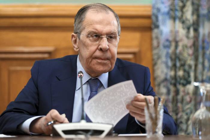 West must stop arms deliveries, and Kiev must stop hostilities: Lavrov