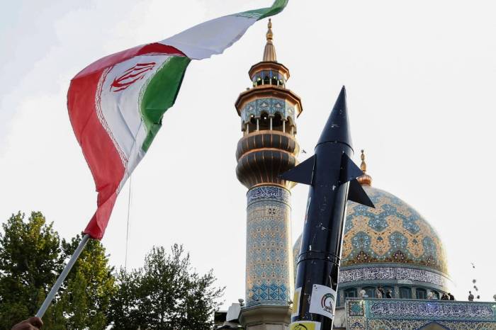 Iran drafting pact to counter US and Israeli attacks