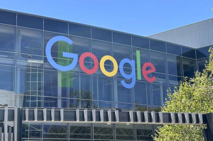 US government weighs breaking up Google following landmark antitrust ruling