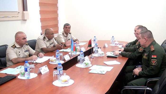 Azerbaijani and Belarusian military experts discuss technical support 