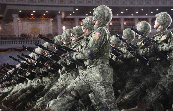 Is the North Korean leader preparing his troops for deployment to Ukraine? 