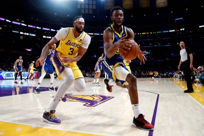 Warriors stay undefeated in preseason with victory over Lakers in Las Vegas