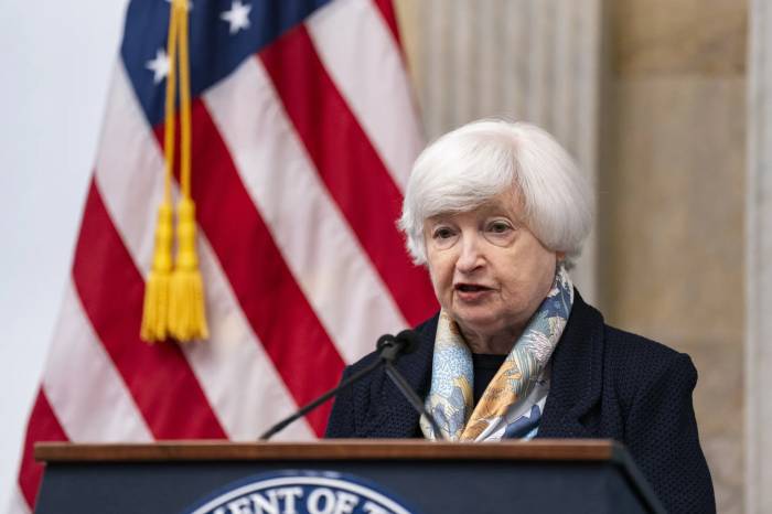 US Treasury Secretary warns Trump's proposed high tariffs may increase prices 