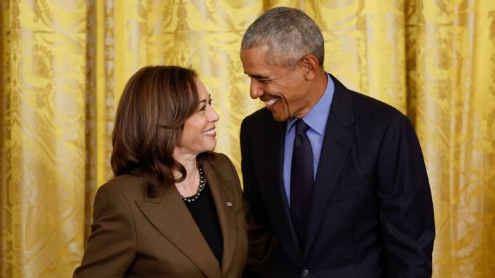 US election: Harris will campaign with Obama for first time 