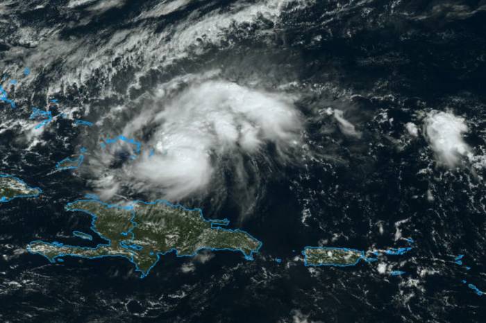 Hurricane warning issued for Oscar in Bahamas, NHC says 