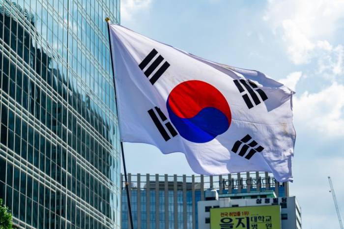 S.Korea reportedly considers sending military personnel to Ukraine to monitor N. Korean troops 