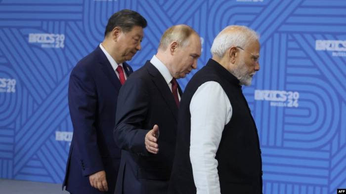 Modi-Xi meeting suggests thawing relations between India and China 