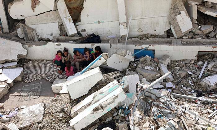 Israeli strikes on Lebanon and Gaza result in dozens of deaths 