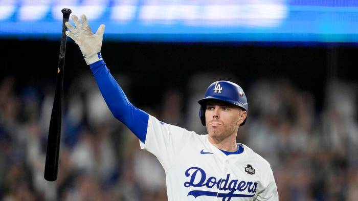 Freddie Freeman’s historic grand slam secures Dodgers’ game 1 victory over Yankees