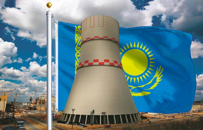  With whom will Kazakhstan build its first NPP? 