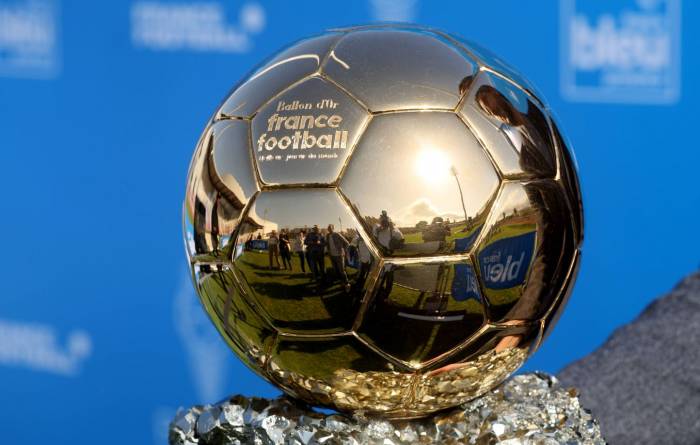 Who do pundits predict will win the Ballon d'Or? 