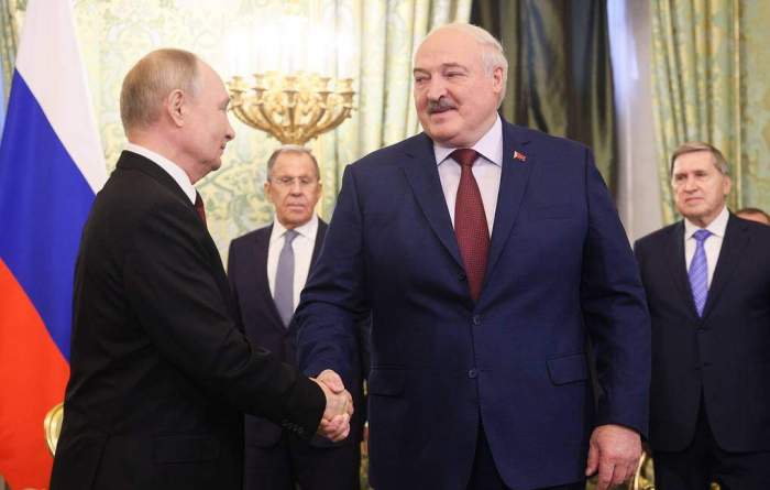 Lukashenko: West’s efforts to strangle Belarus, Russia have failed 