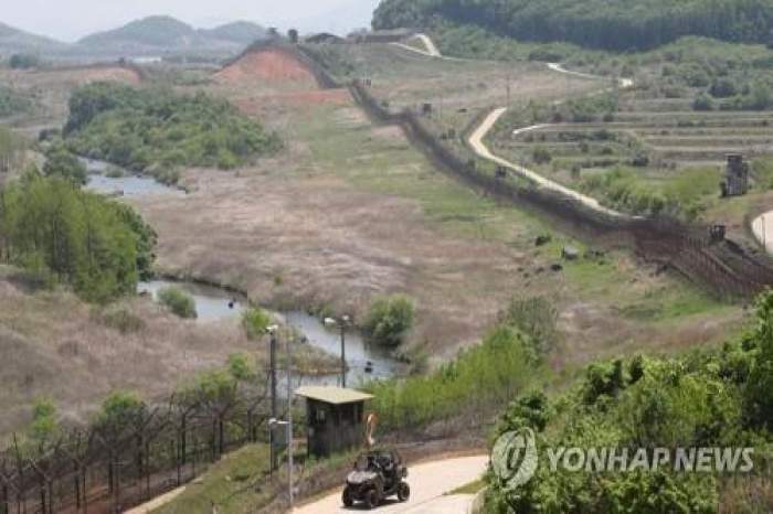 North Korea to cut off roads to South Korea