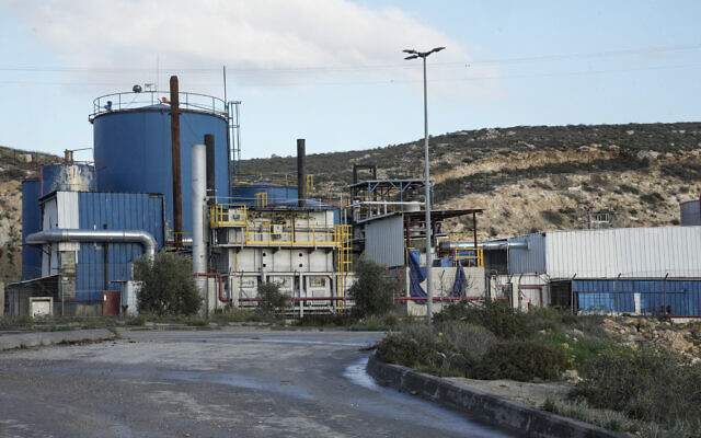 Ireland considers reviving bill to ban trade with Israeli settlements 