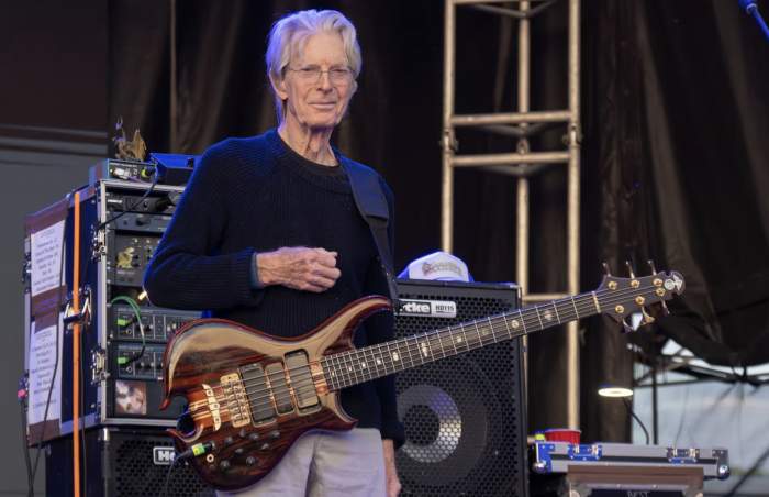 2024/10/1729960265.jpg + Phil Lesh was like a traveler from another world News about - Phil Lesh was like a traveler from another world