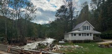 Hurricane aftermath could change election in Florida 