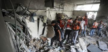 Israeli airstrike on Gaza school kills 28, including women and children 
