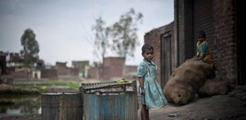 Over one billion people in acute poverty, UN warns