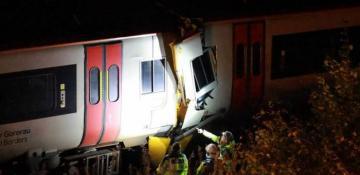 1 dead, 15 injured in train collision in Wales 