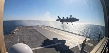 US tests F-35B landing on Japanese destroyer Kaga
