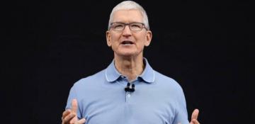 Apple CEO visits China amid slumping sales
