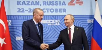 Turkish President bids farewell to Putin and early leaves BRICS summit 