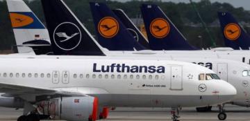 Lufthansa reports year-on-year decline in third-quarter operating profit