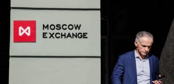 Russian stocks down as Thursday trading opens