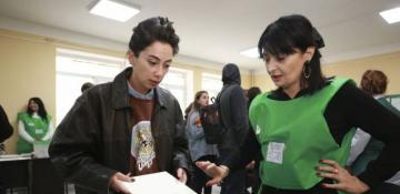 Georgian Interior Ministry detains two people for mass ballot stuffing on election day 