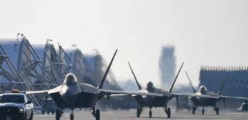 US sends additional aircraft squadrons to Middle East