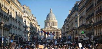 Thousands protest in France against Macron’s pension reform
